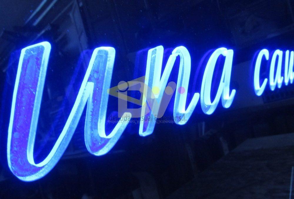 Rótulo de luz filtrante azul